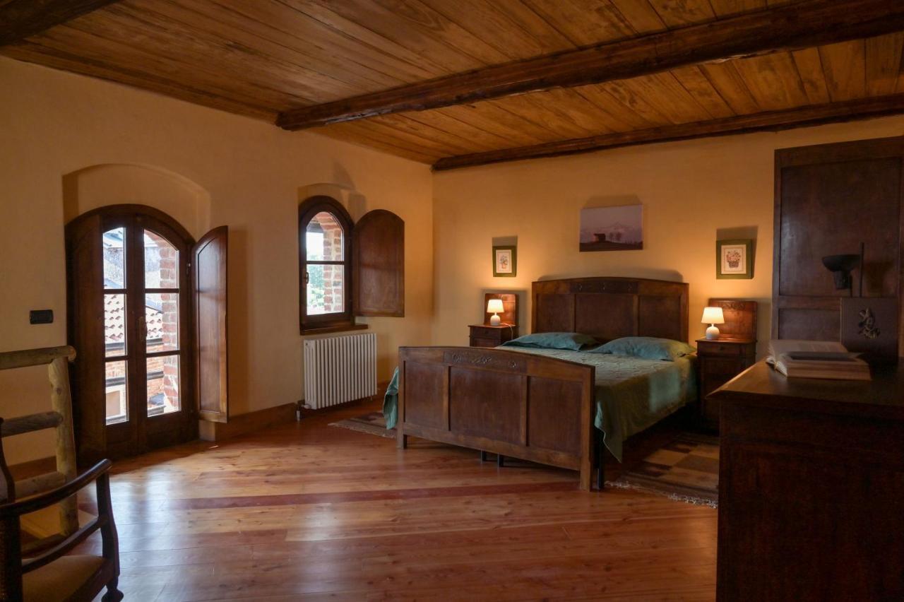 La Casa Del Castellano Otel Cinzano Dış mekan fotoğraf