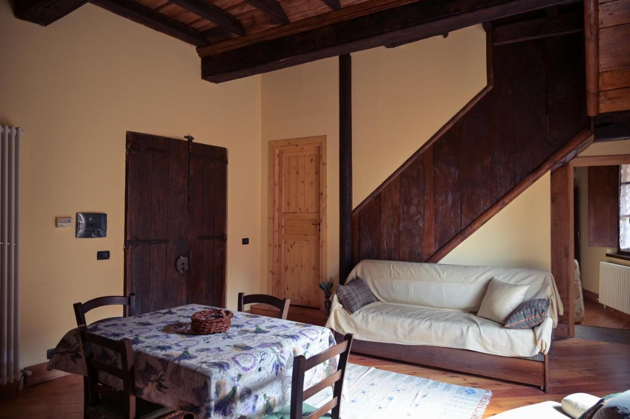 La Casa Del Castellano Otel Cinzano Dış mekan fotoğraf