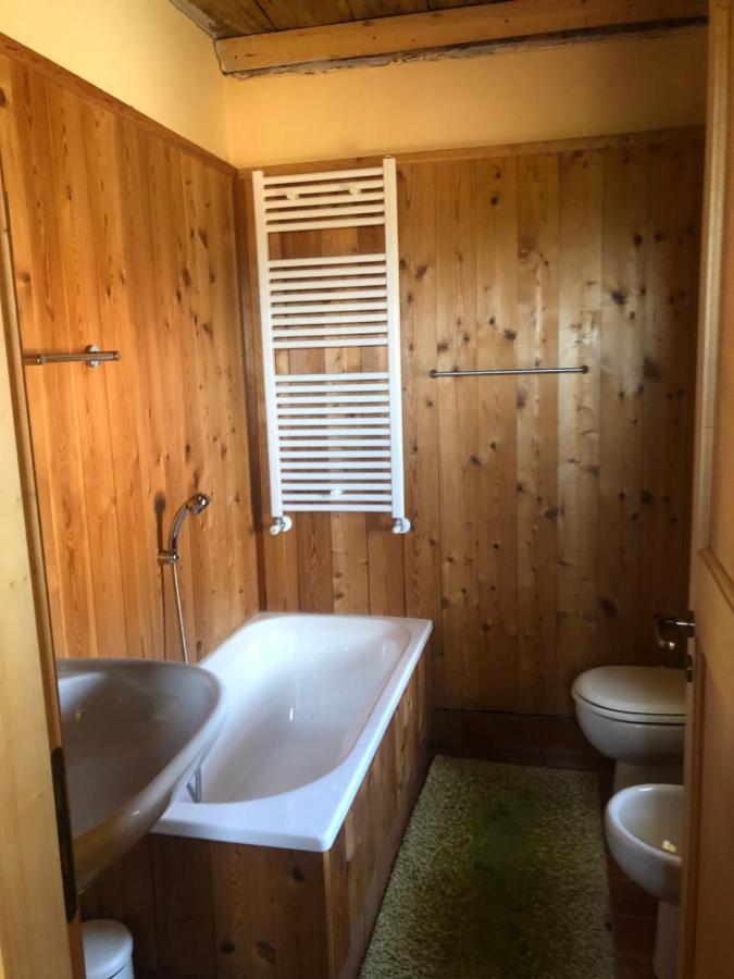 La Casa Del Castellano Otel Cinzano Dış mekan fotoğraf